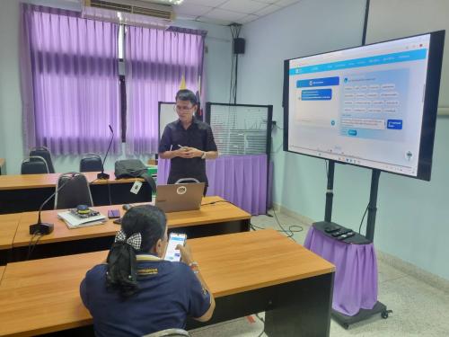 พช.เมืองนครศรีธรรมราช  จัดกิจกรรมใช้ประโยชน์ระบบ CDD AI วิเคราะห์สถานการณ์เชิงลึก และนำผลไปใช้ในการวางแผนบริหารจัดการกองทุนพัฒนาบทบาทสตรี ตำบลบางจาก